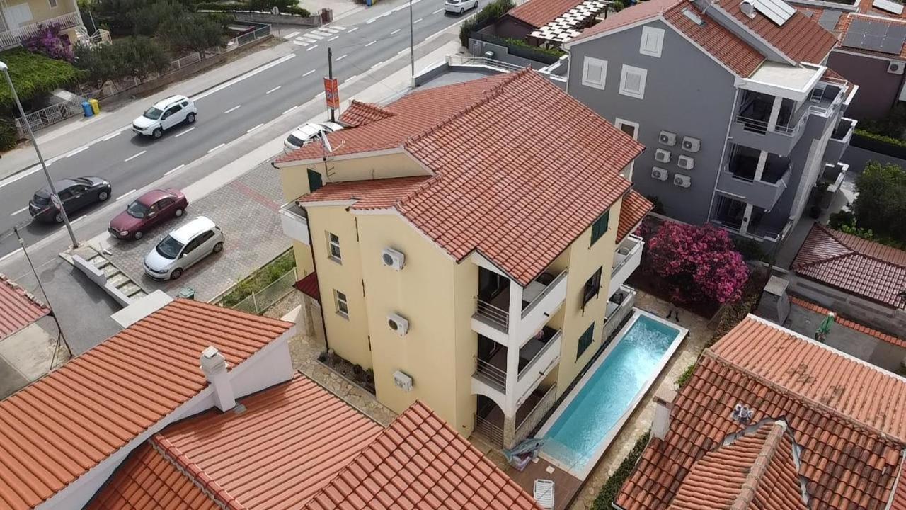 Villa Veronika Бродарица Экстерьер фото